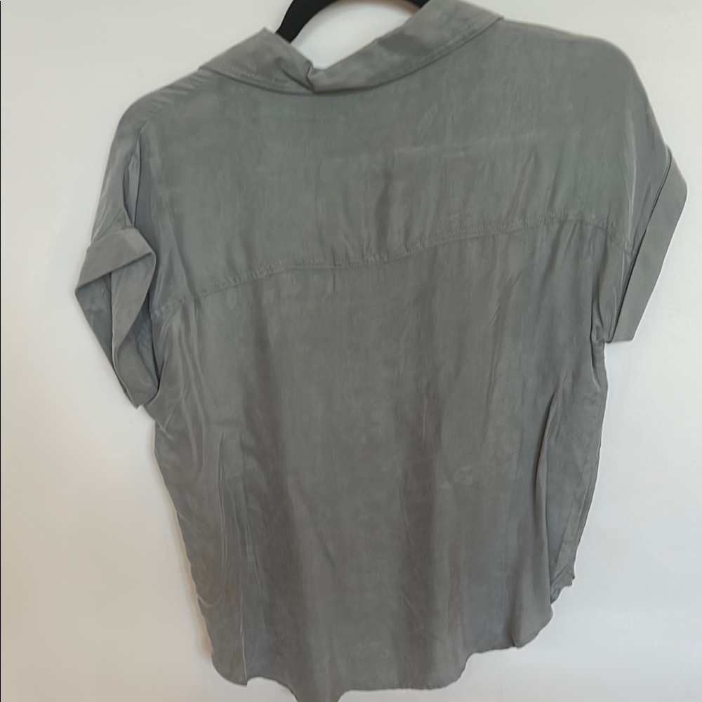 Lovestitch Gray Cuffed Sleeve Shirt - Picture 5 of 5